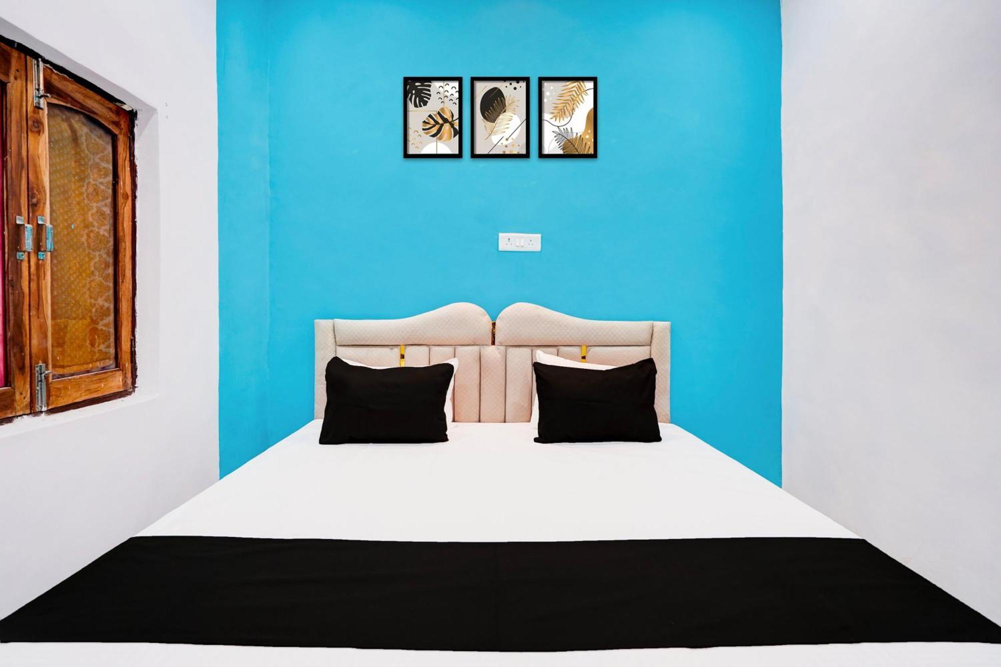 Hotel O Laxmi Guest House Варанасі Екстер'єр фото