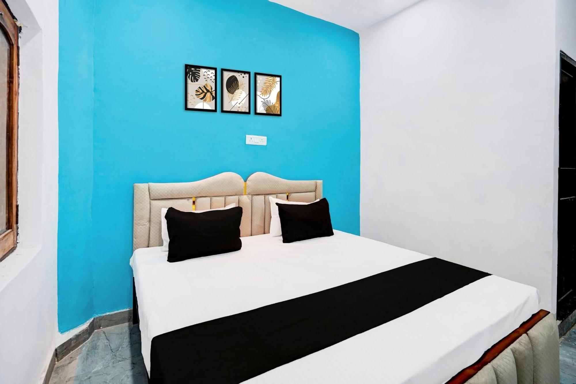 Hotel O Laxmi Guest House Варанасі Екстер'єр фото